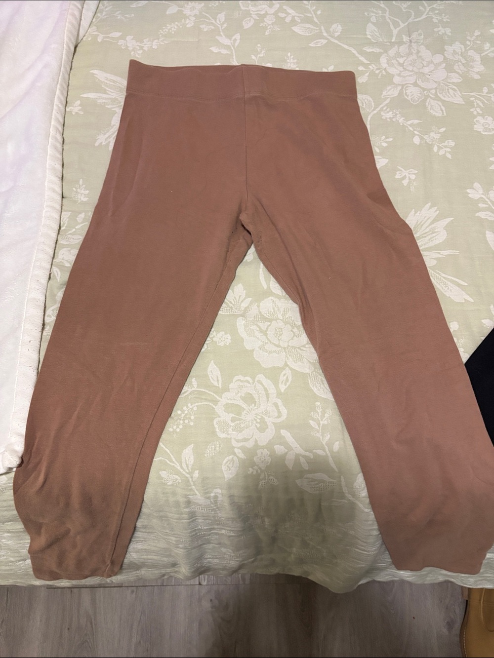 Forever 21 Mauve-Brown High-Rise Cropped Leggings